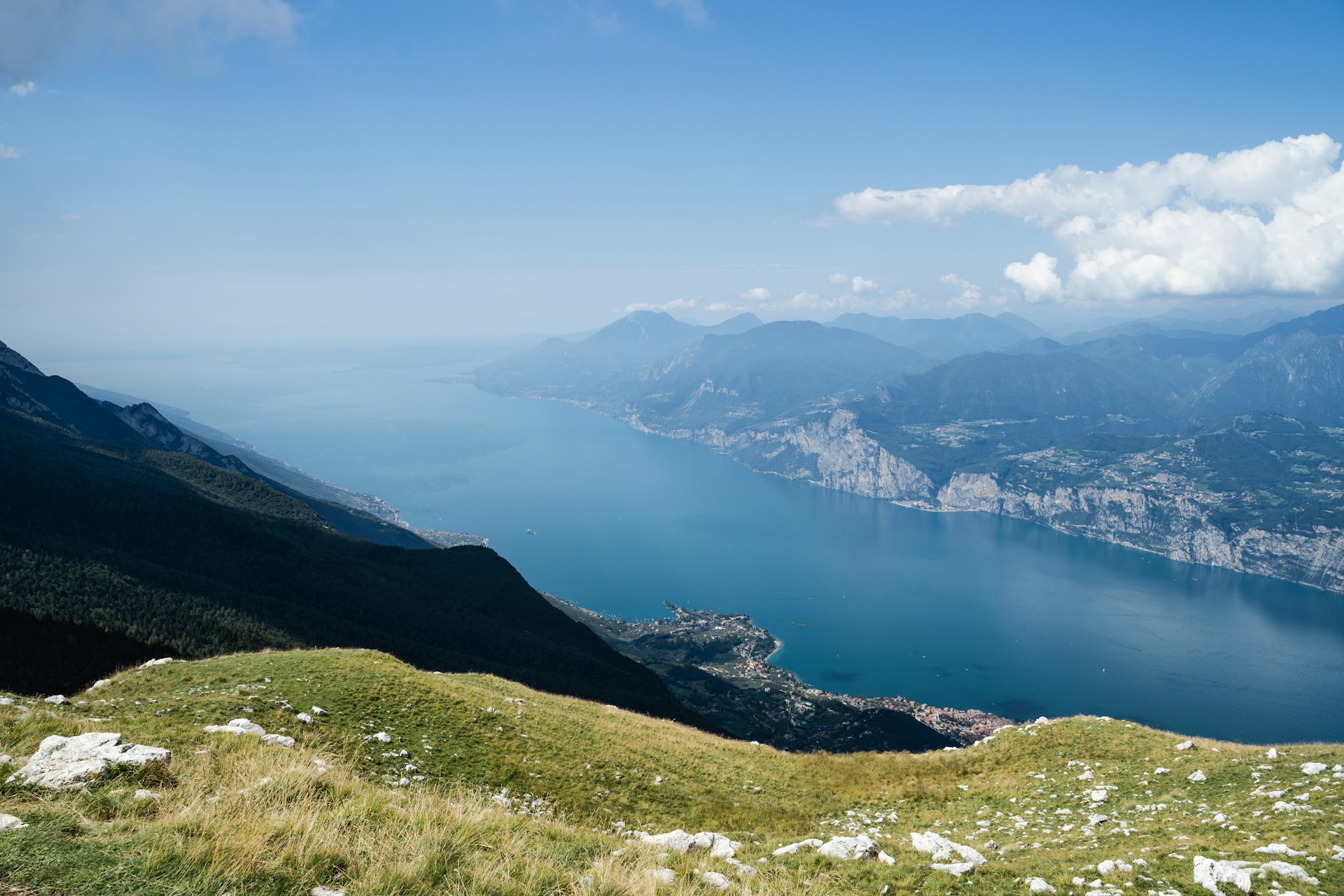 Monte Baldo visto desde Malcesine, Lago de Garda