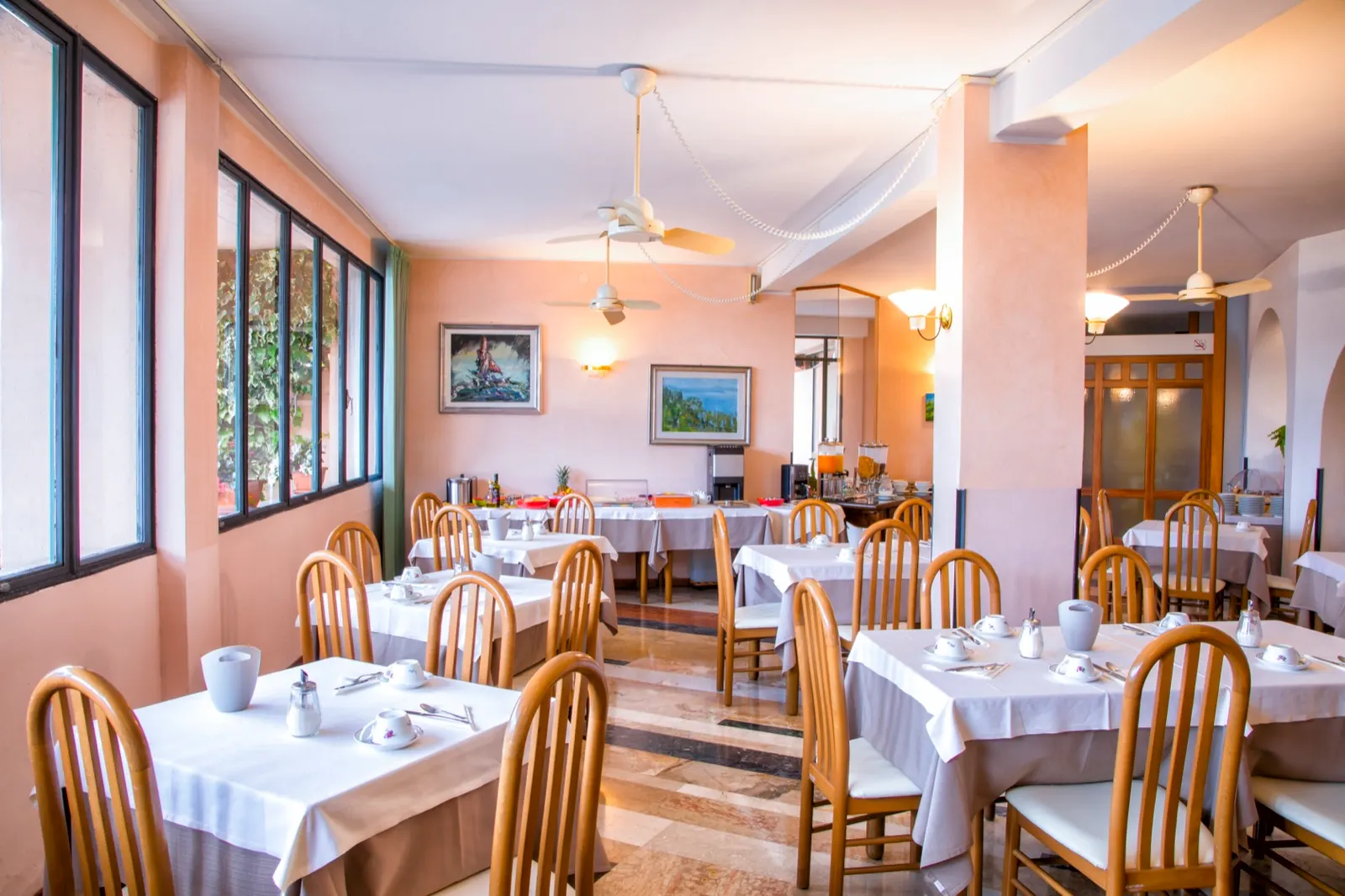 Sala de desayunos, Appartamenti Wieland